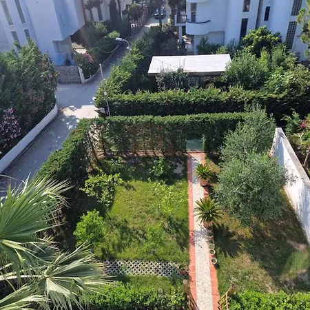 Pearl Adriatic Coast 4 Голем