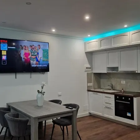 Pearl Adriatic Coast 4 Apartment *