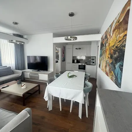 Pearl Adriatic Coast 4 * 格勒姆